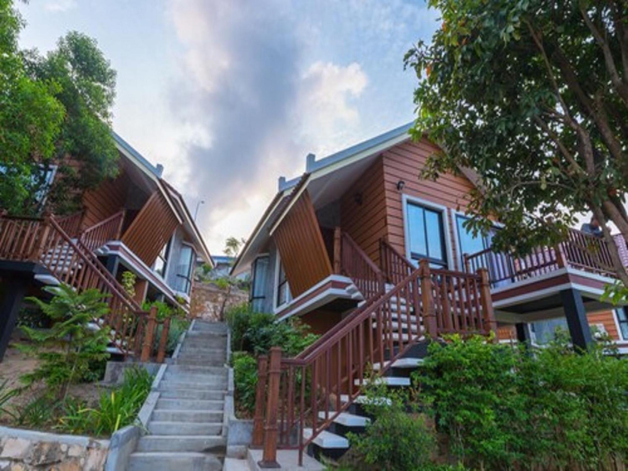 360 Resort Sihanoukville Exterior foto